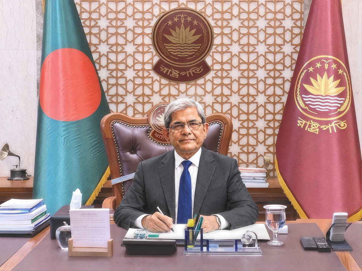 Portrait of His Excellency Mr. Mirza Fakhrul Islam Alamgir, Chancellor of RTM-AKTU